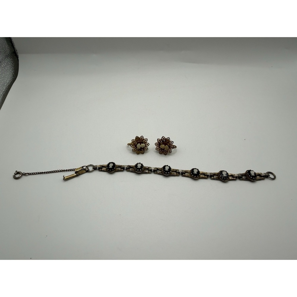 Vintage Victorian Cameo Bracelet Copper Signed‎ Lisa 7" W/ Clip On Earrings